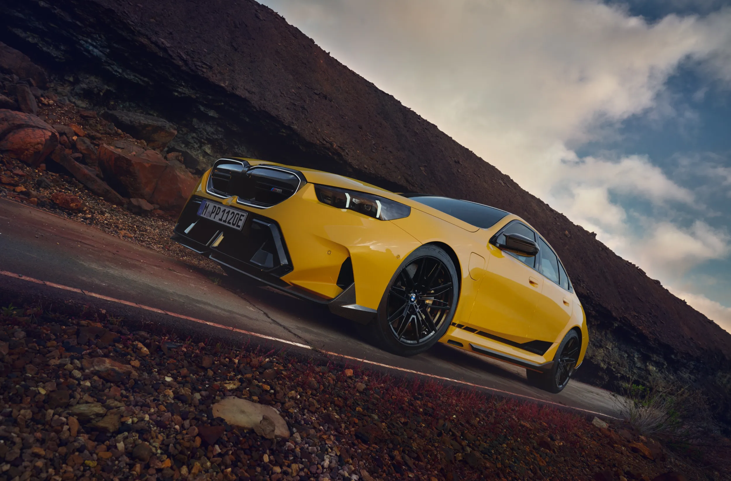 auto.pub BMW M5 18.02.25