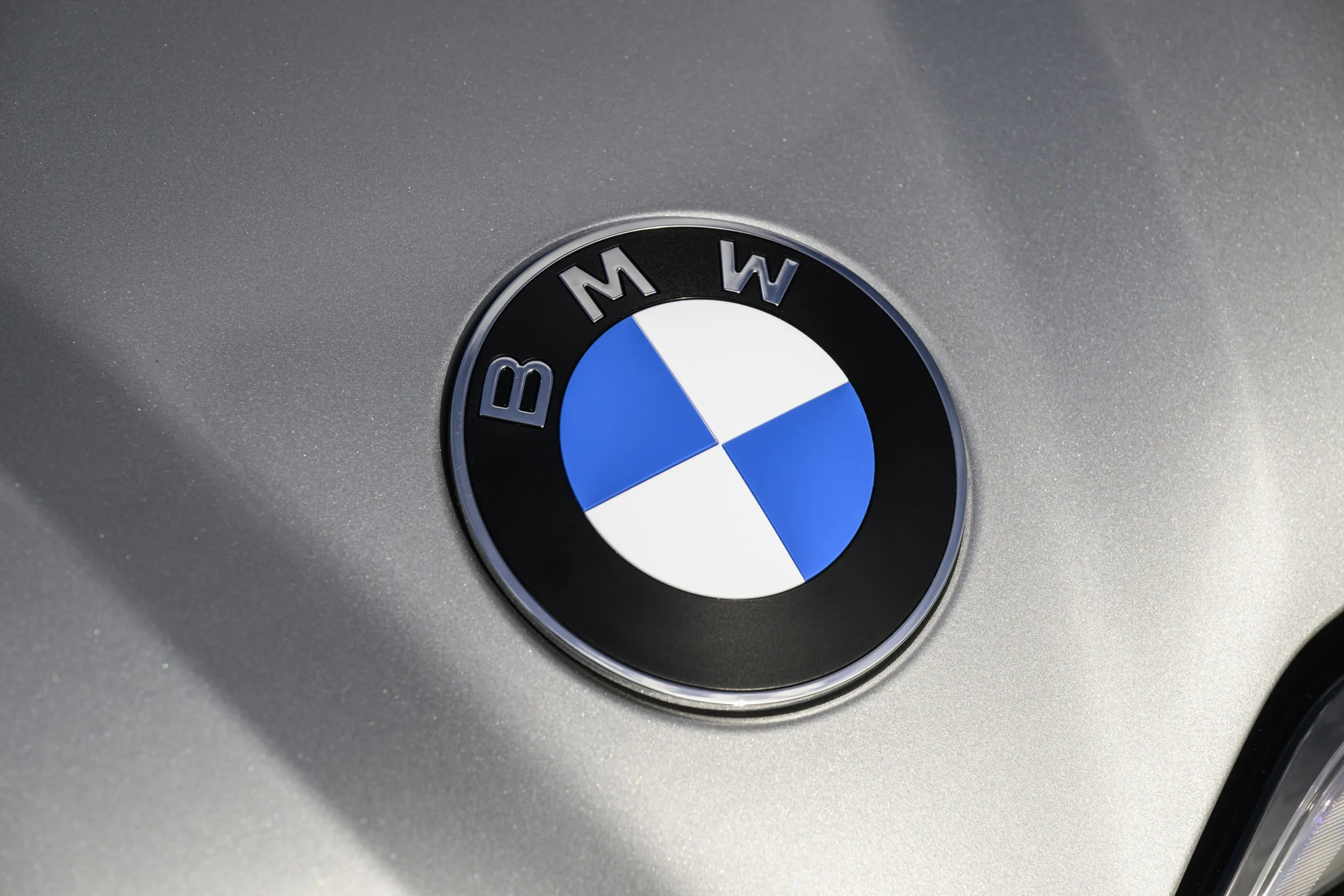 auto.pub BMW iX3 12.06.25