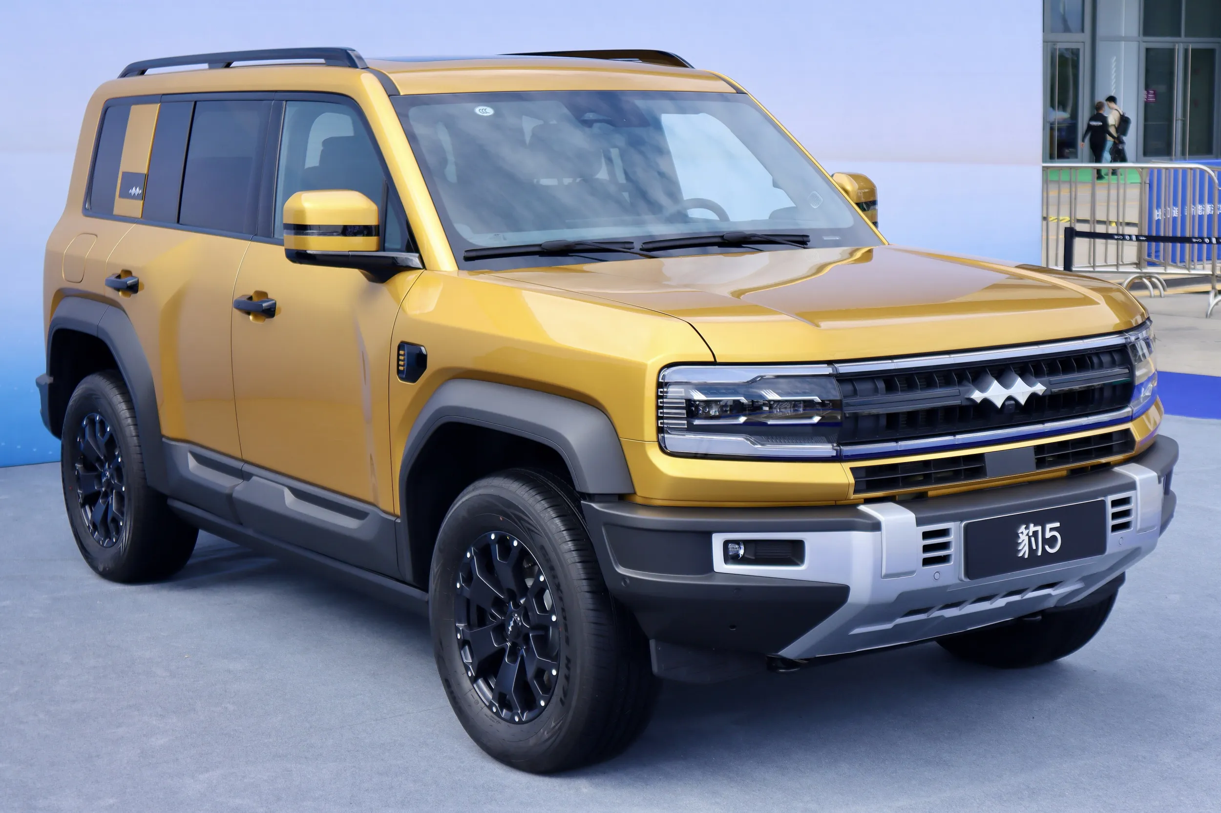 auto.pub BYD Fang Cheng Bao Leopard 5 23.01.26