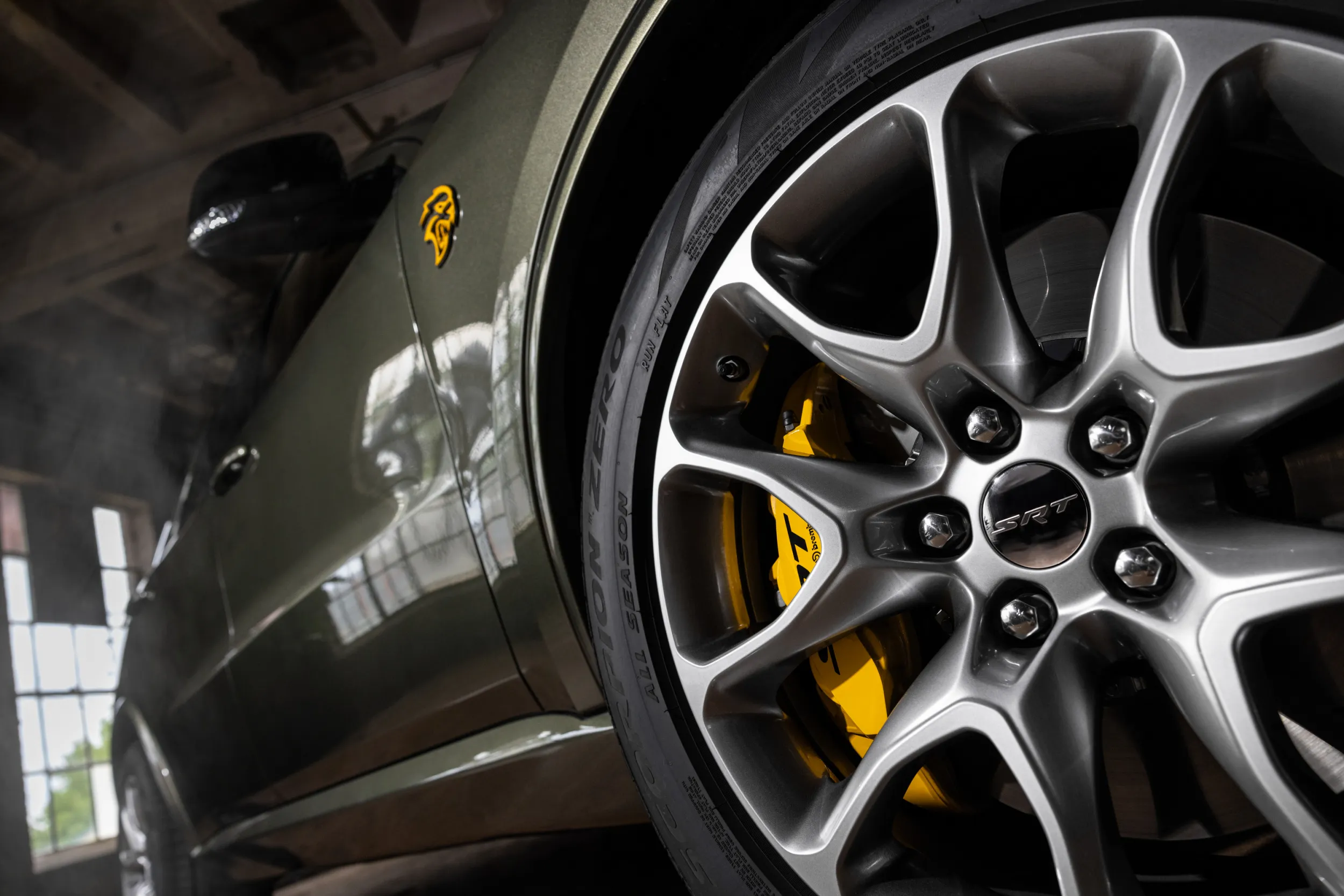 auto.pub Dodge Durango SRT Hellcat Jailbreak 12.08.25