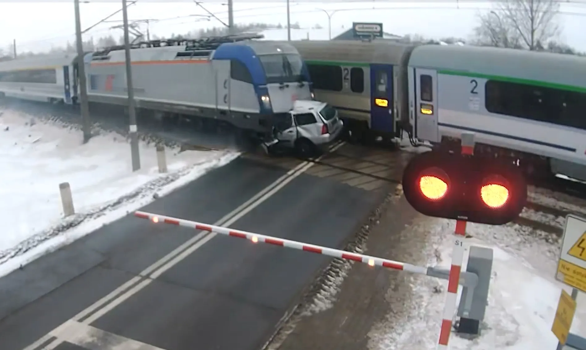 auto.pub Ford Focus crash in Poland 18.02.26