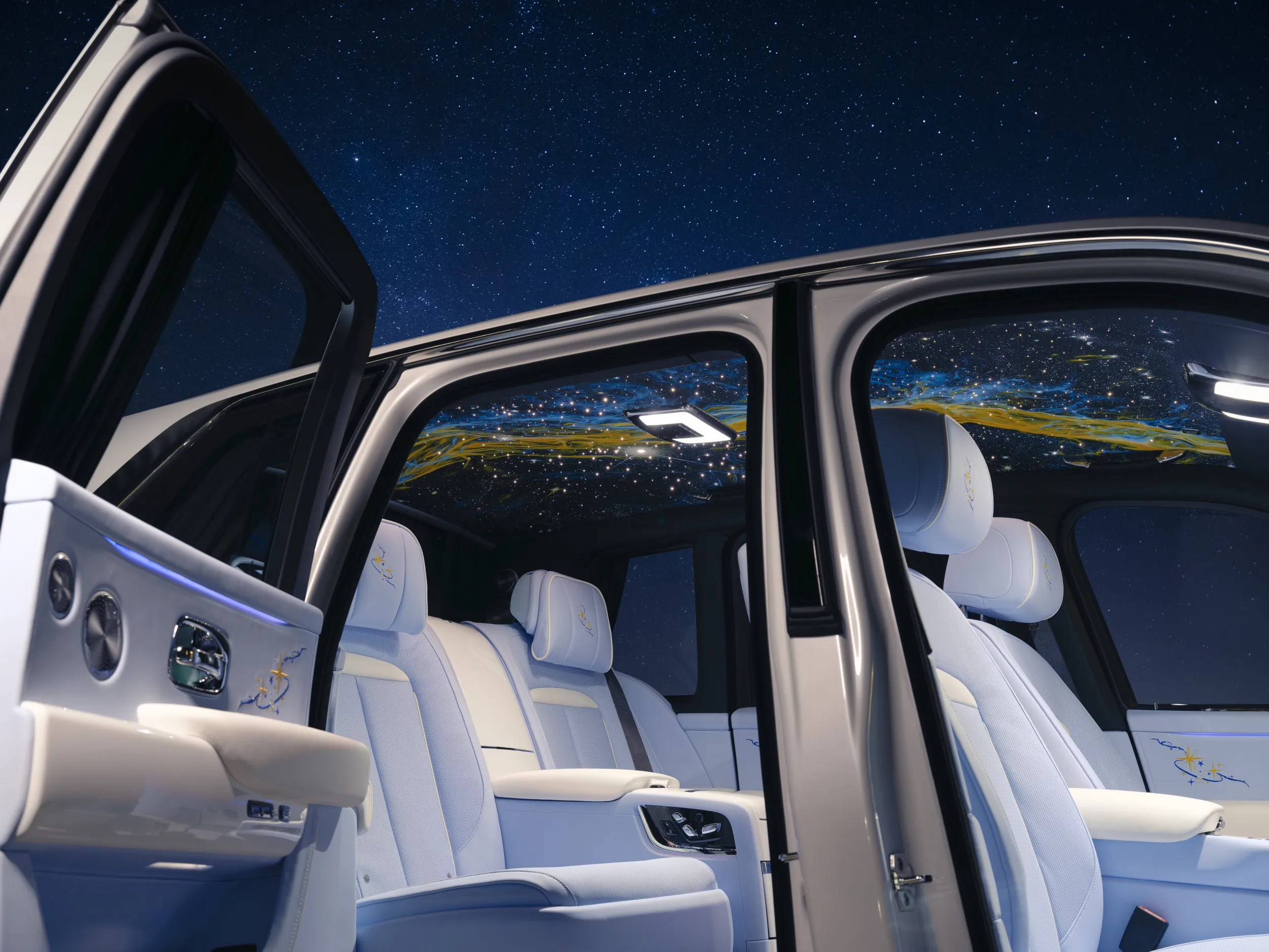 auto.pub Rolls-Royce Cullinan Cosmos 19.09.25