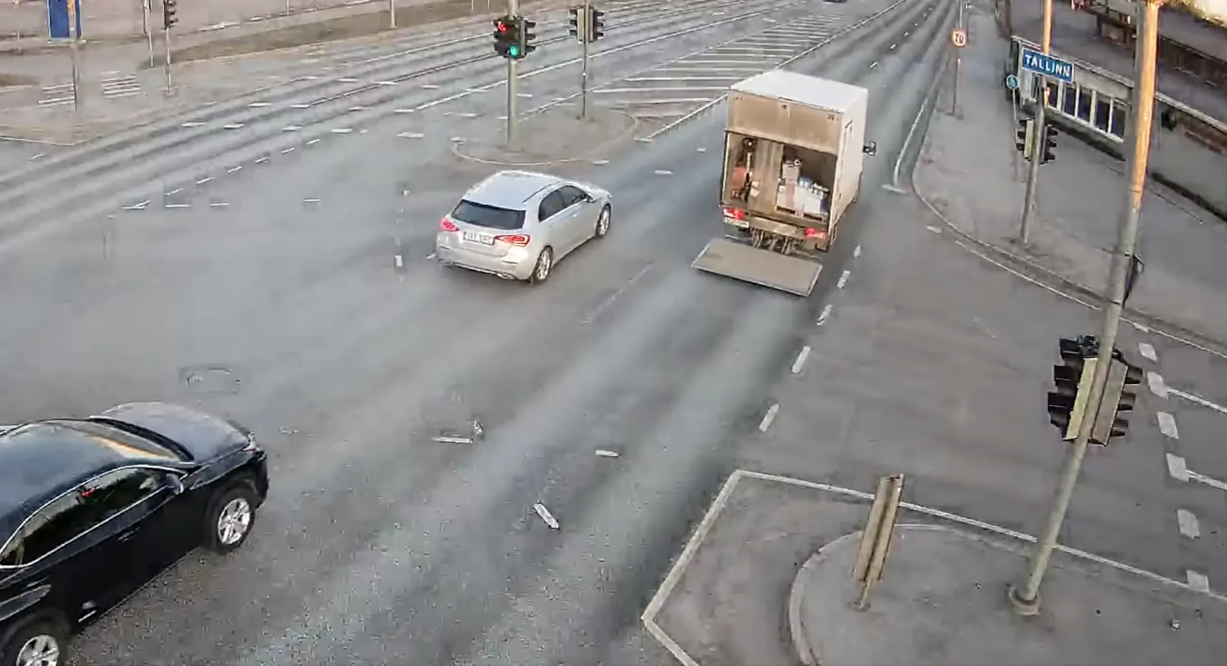 auto.pub Screenshot from the video 18.03.25