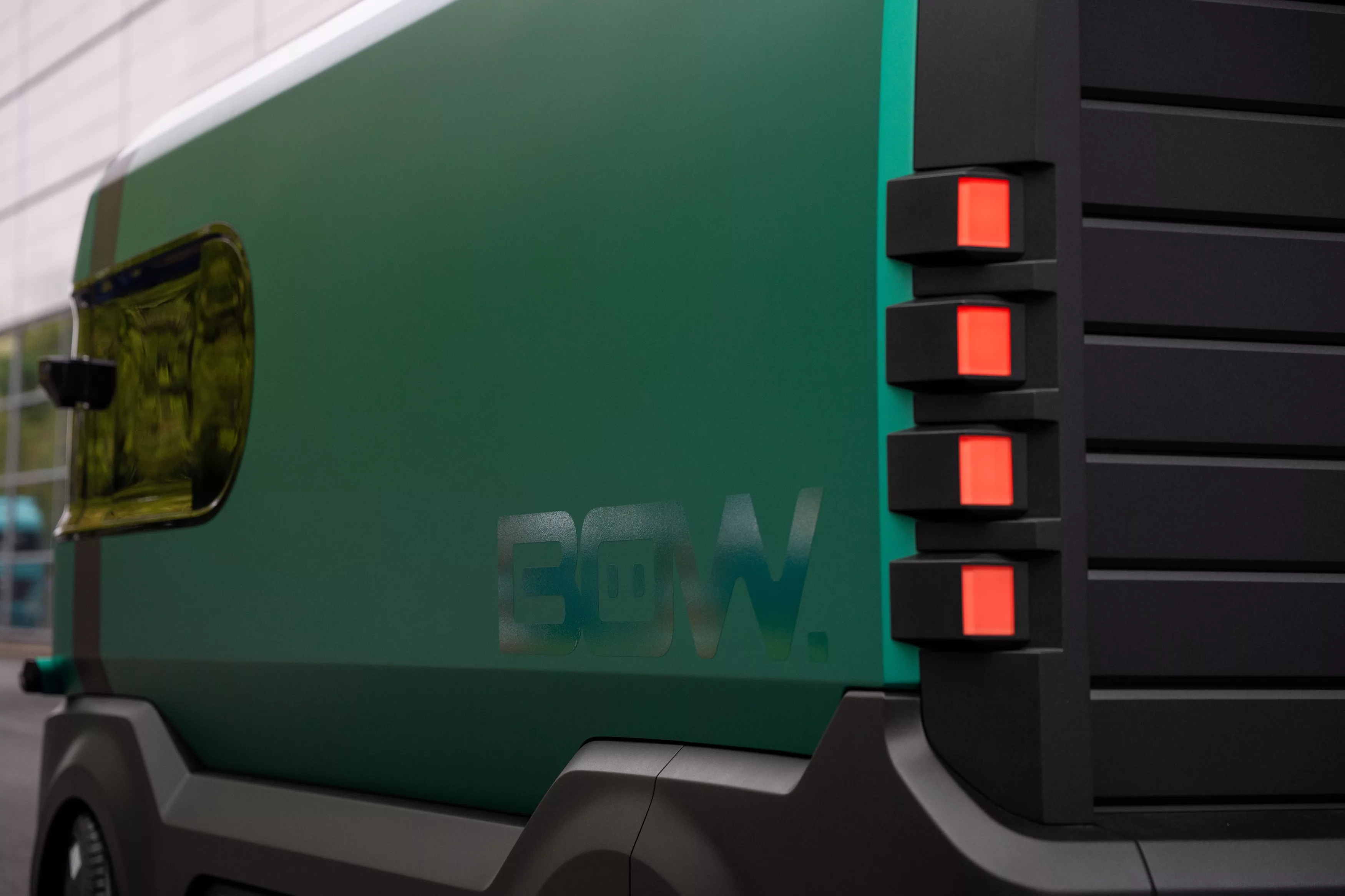 BOW (Box on Wheels)