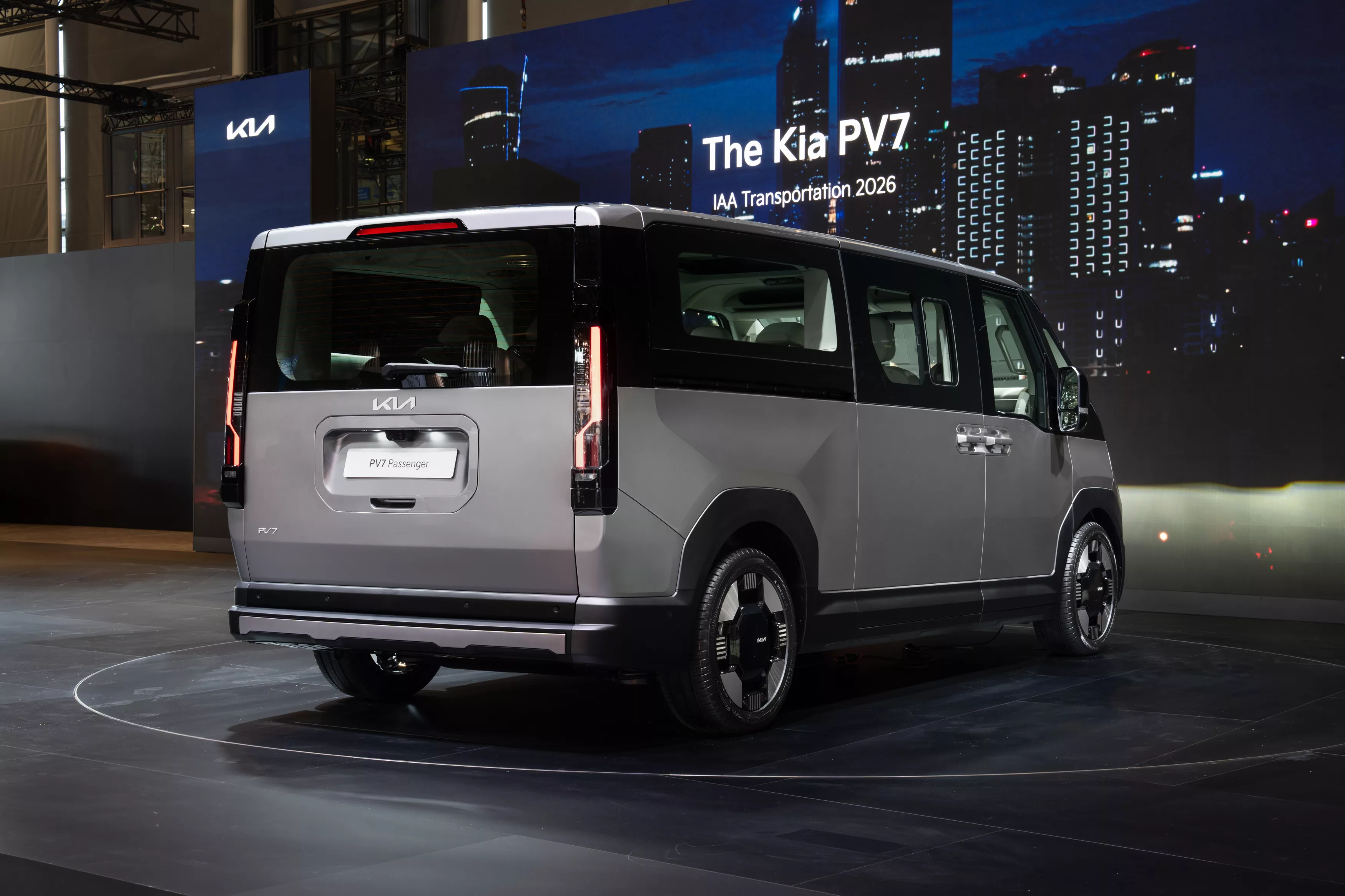Kia PV7