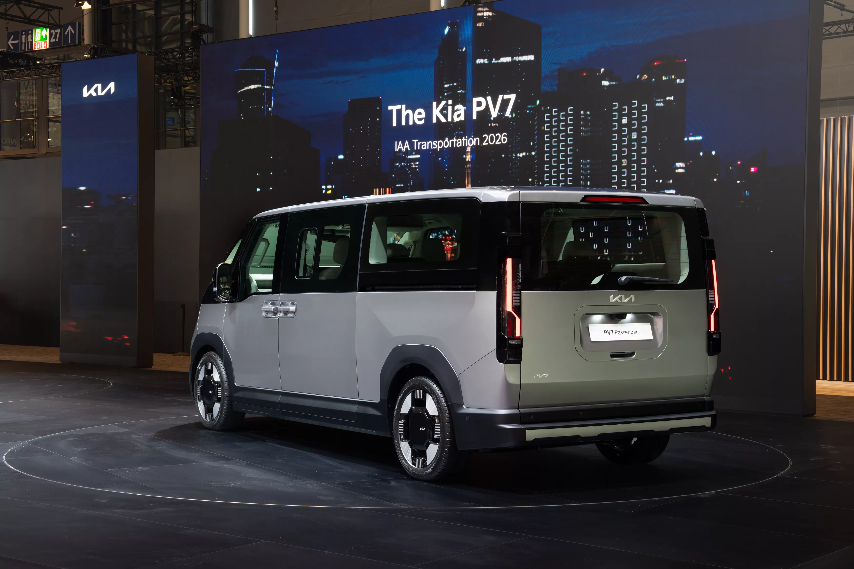 Kia PV7