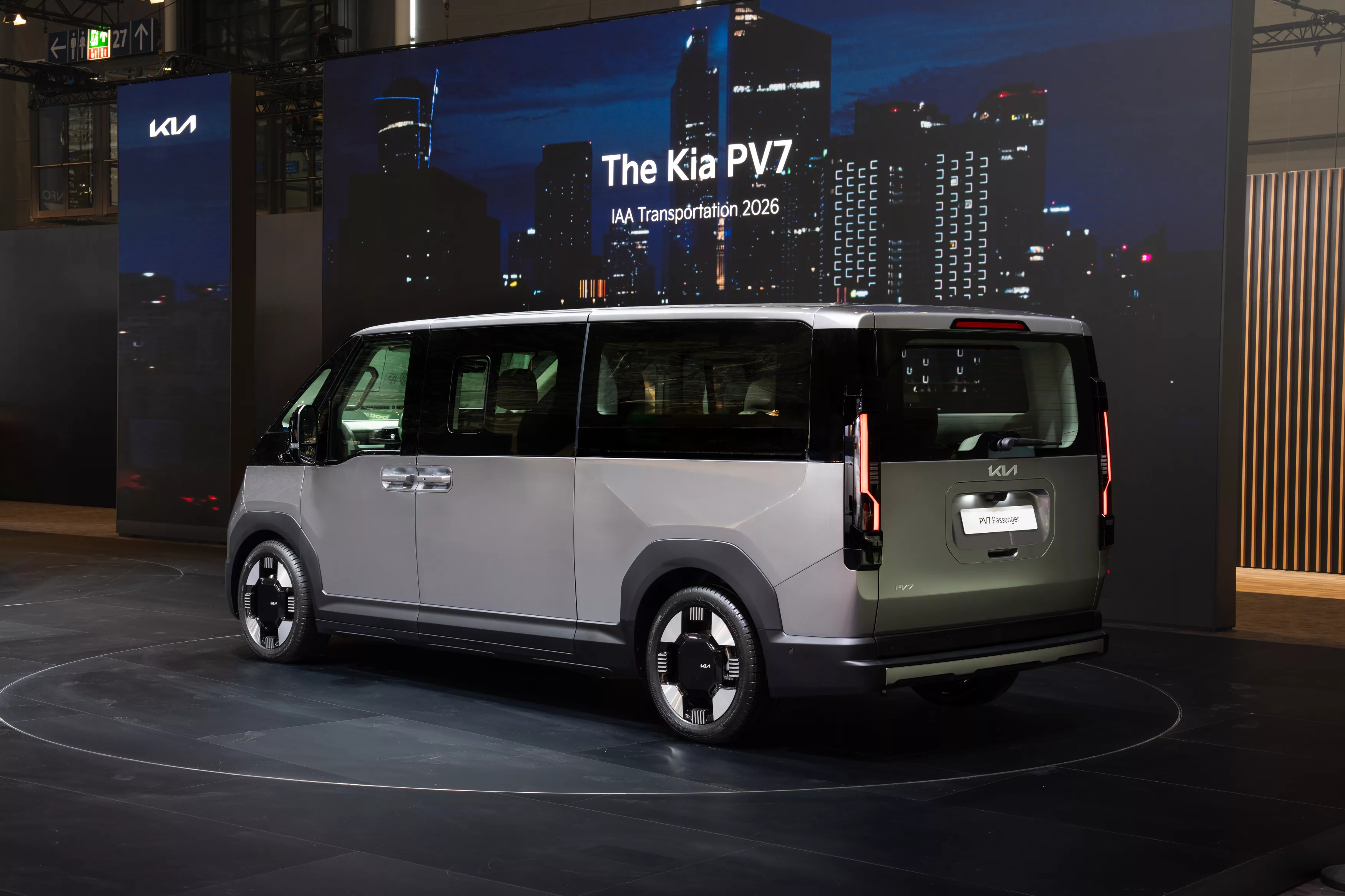 Kia PV7