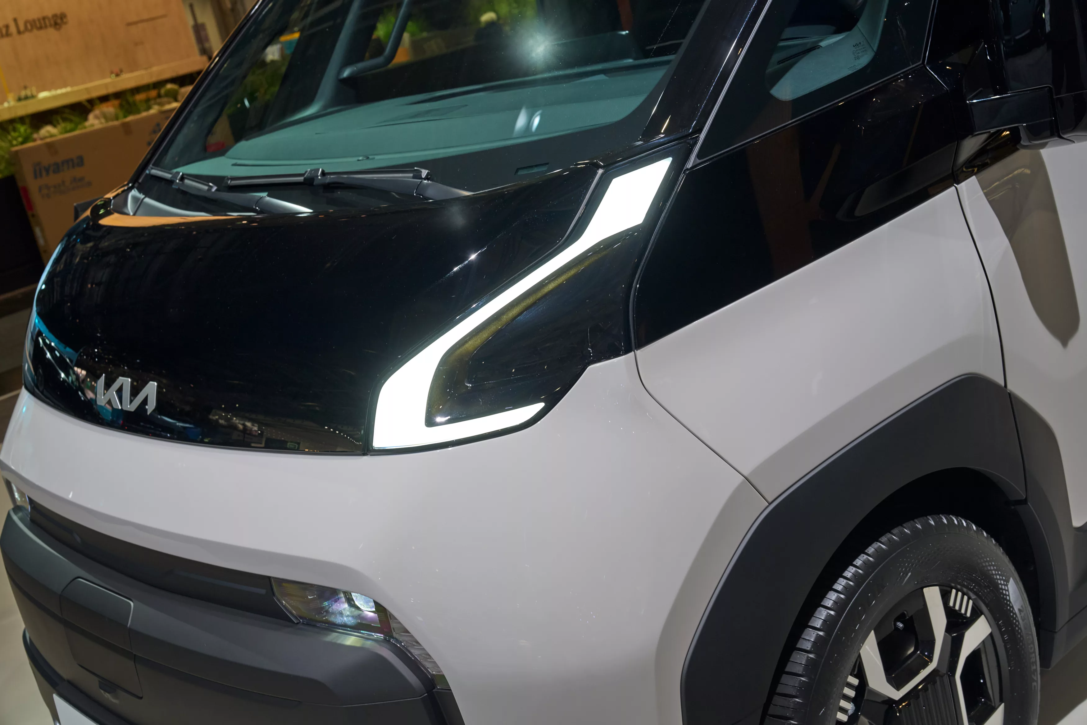 Kia PV7