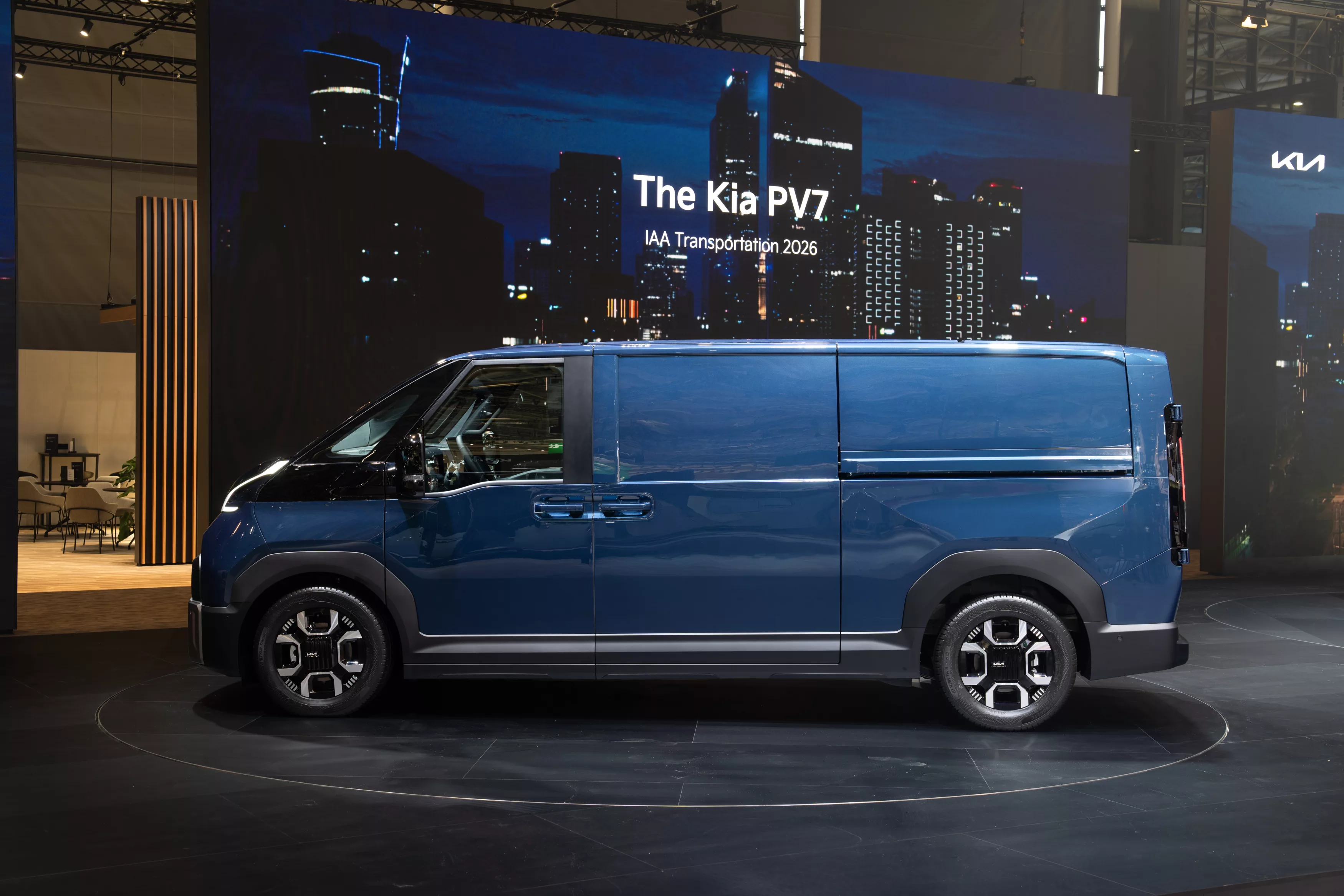 Kia PV7