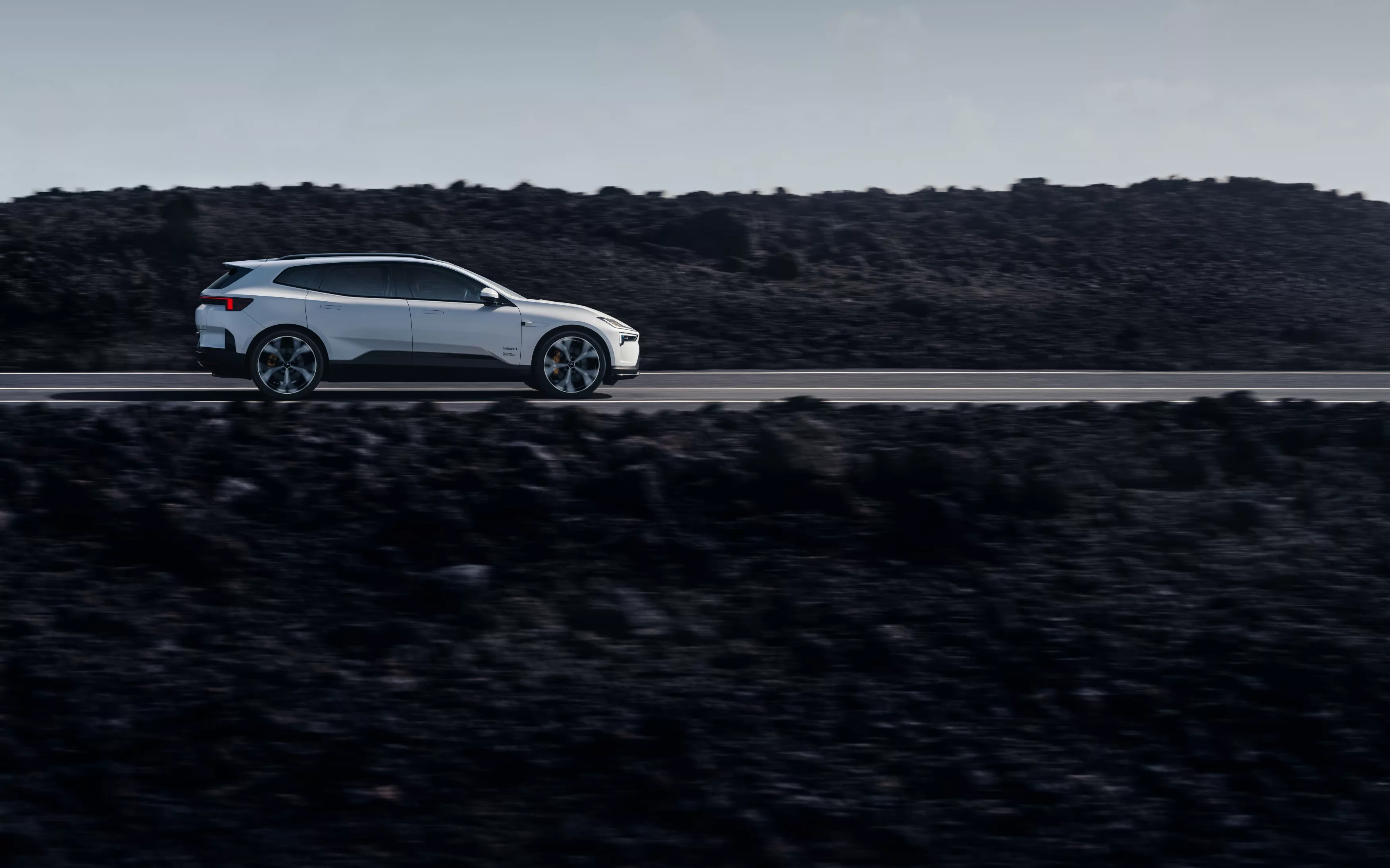 Polestar 4 SUV