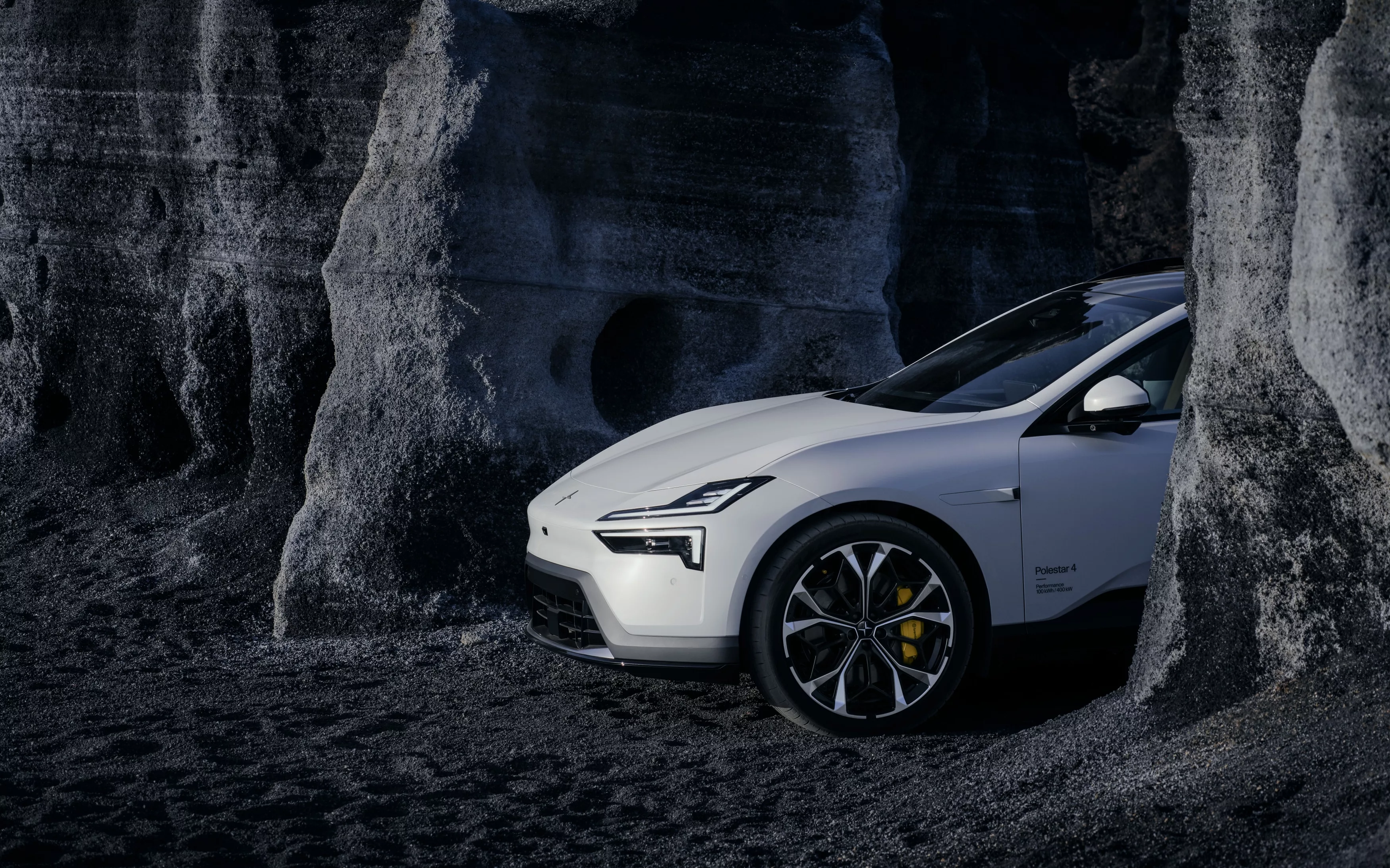 Polestar 4 SUV