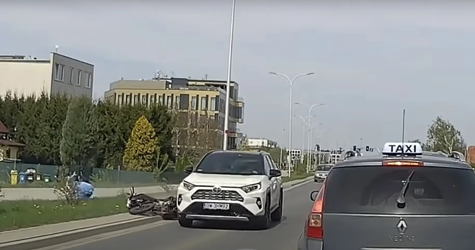 Pahatahtlik juht ja agressiivne mimm oleksid äärepealt ratturi eluküünla kustutanud