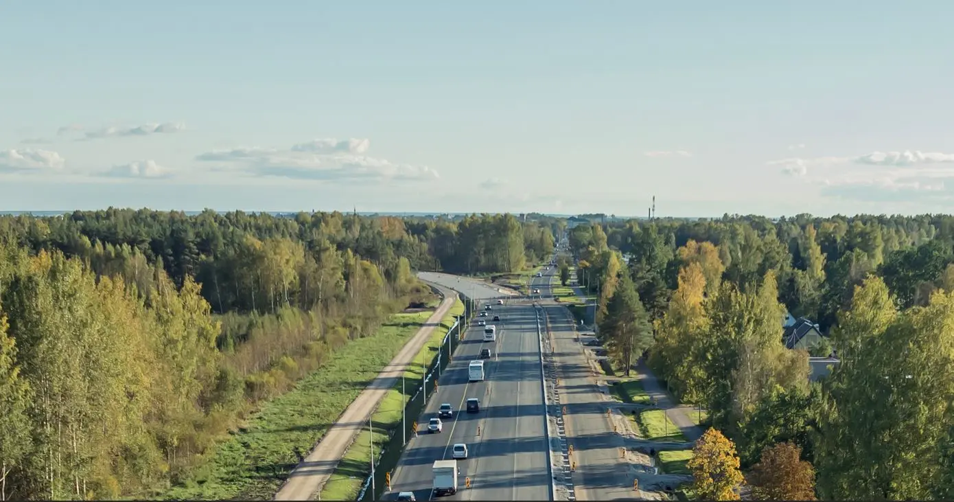 Liiklus tõstetakse uuele teele: Sauga-Pärnu 2+2 lõik avatakse liikluseks