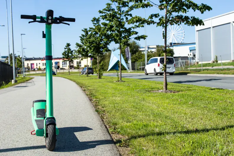 Elektritõukeratas nõuab enamat kui tasakaalu, Transpordiamet saadab juhid veebikursusele