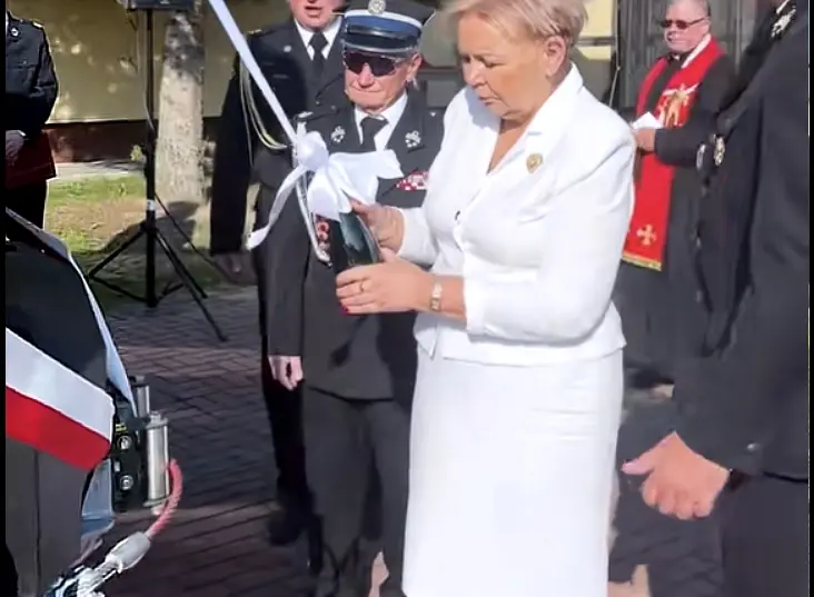 Päästeauto ristimine