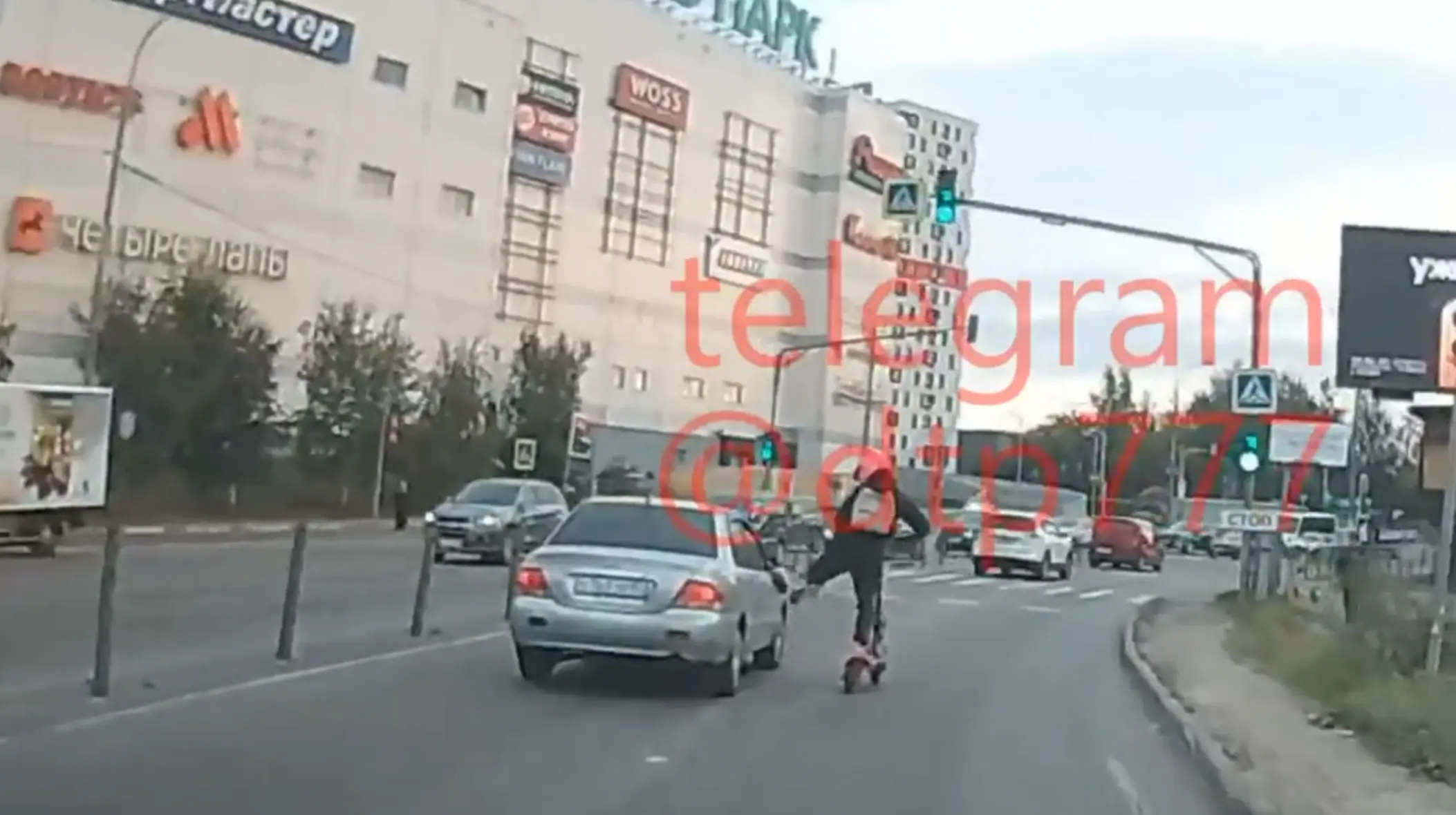 Agressiivne tõukerattur ja kiire karma