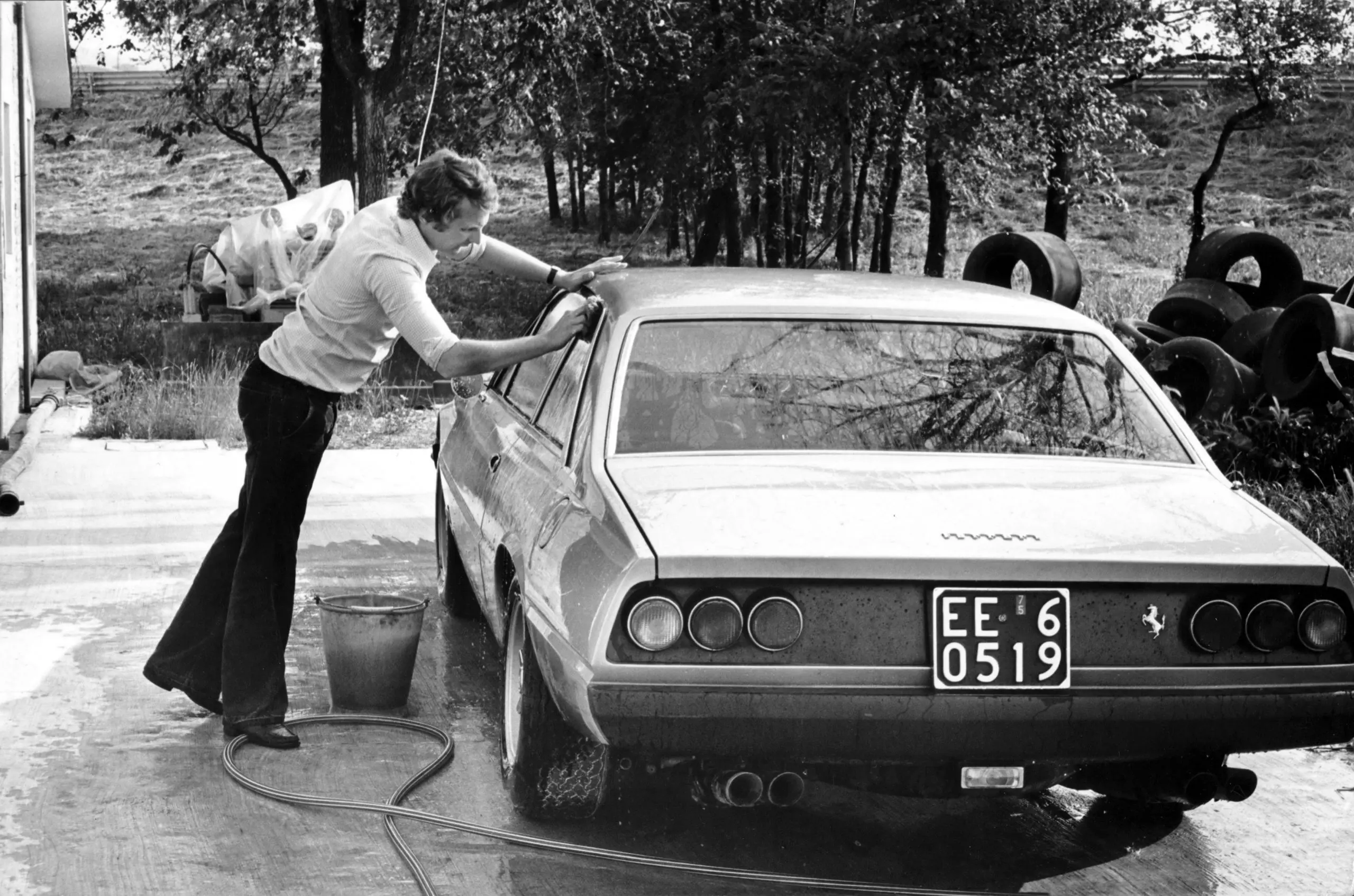 Niki Lauda Ferrari läheb haamri alla