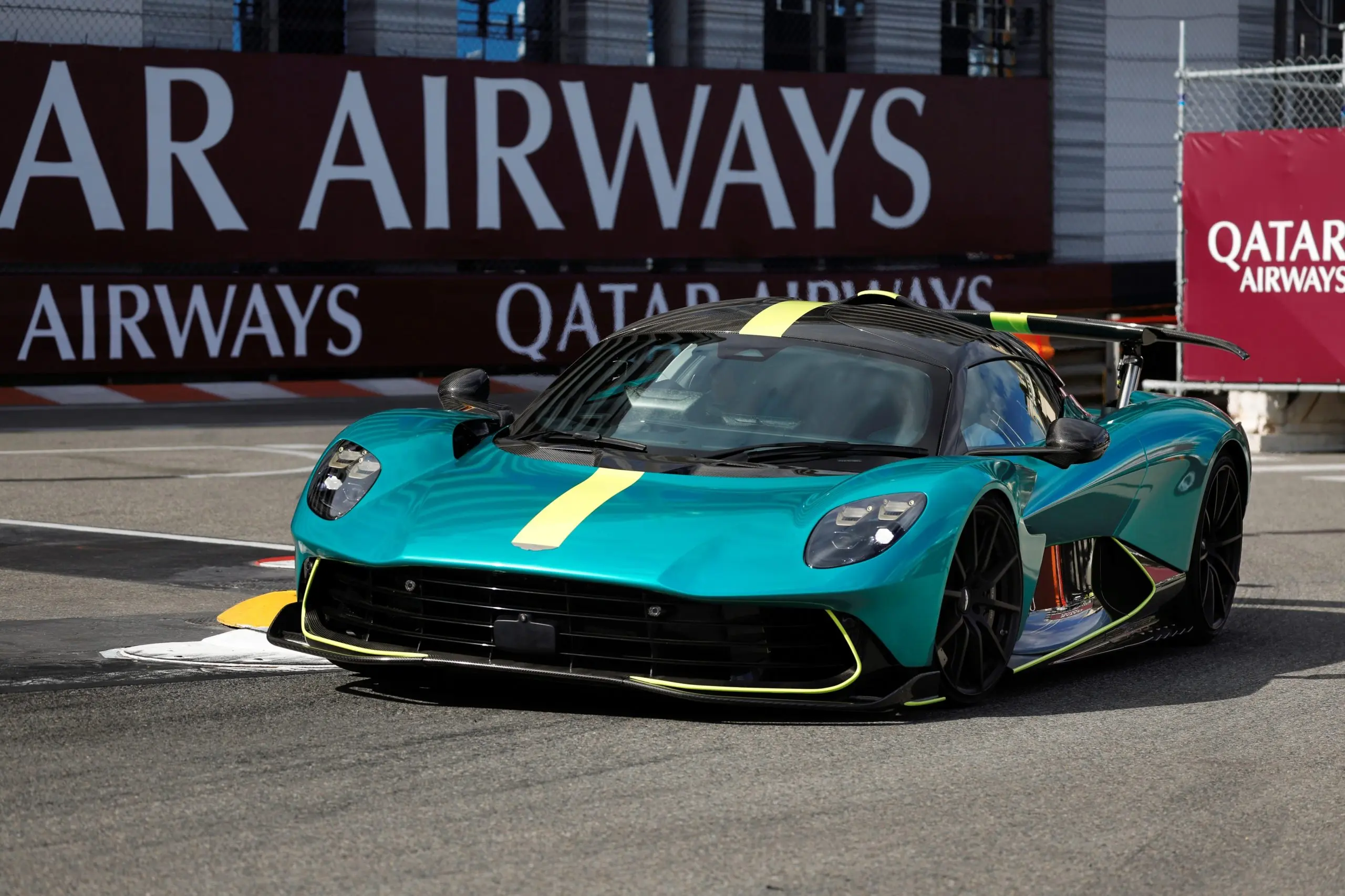 Aston Martin valmistub hiigelkahjumiks