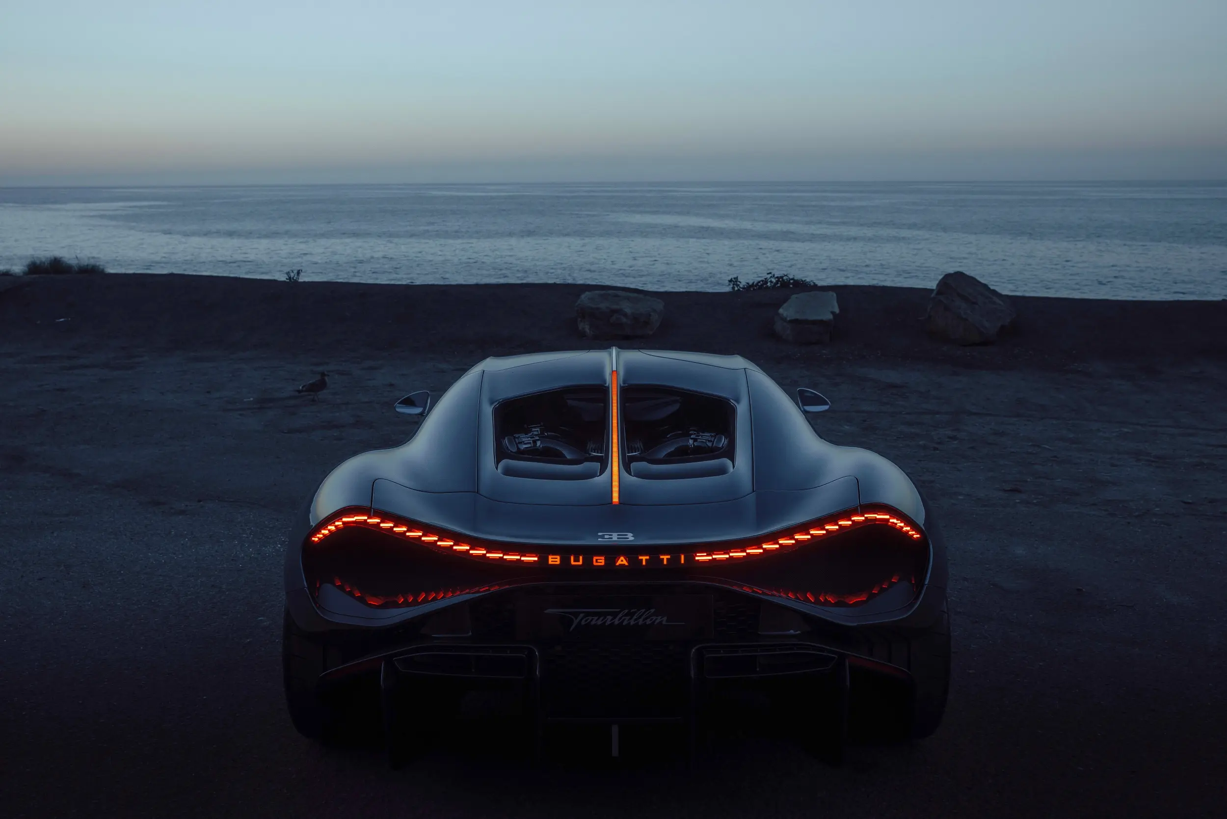 Porsche osalus Bugattis läheb müüki, mängu astuvad suured investeerimisfondid
