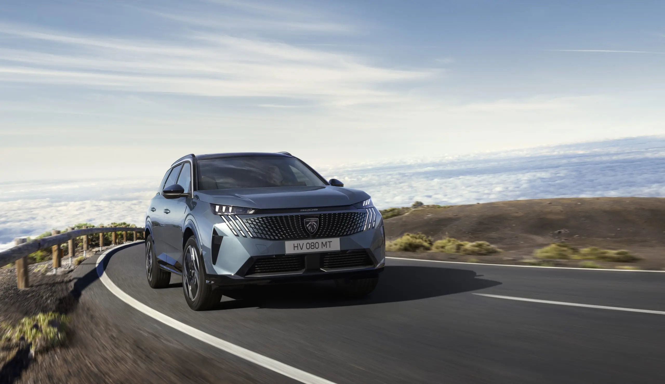 Peugeot E-5008: ruumi jagub, mõistust jagub, nuppe võiks rohkem olla
