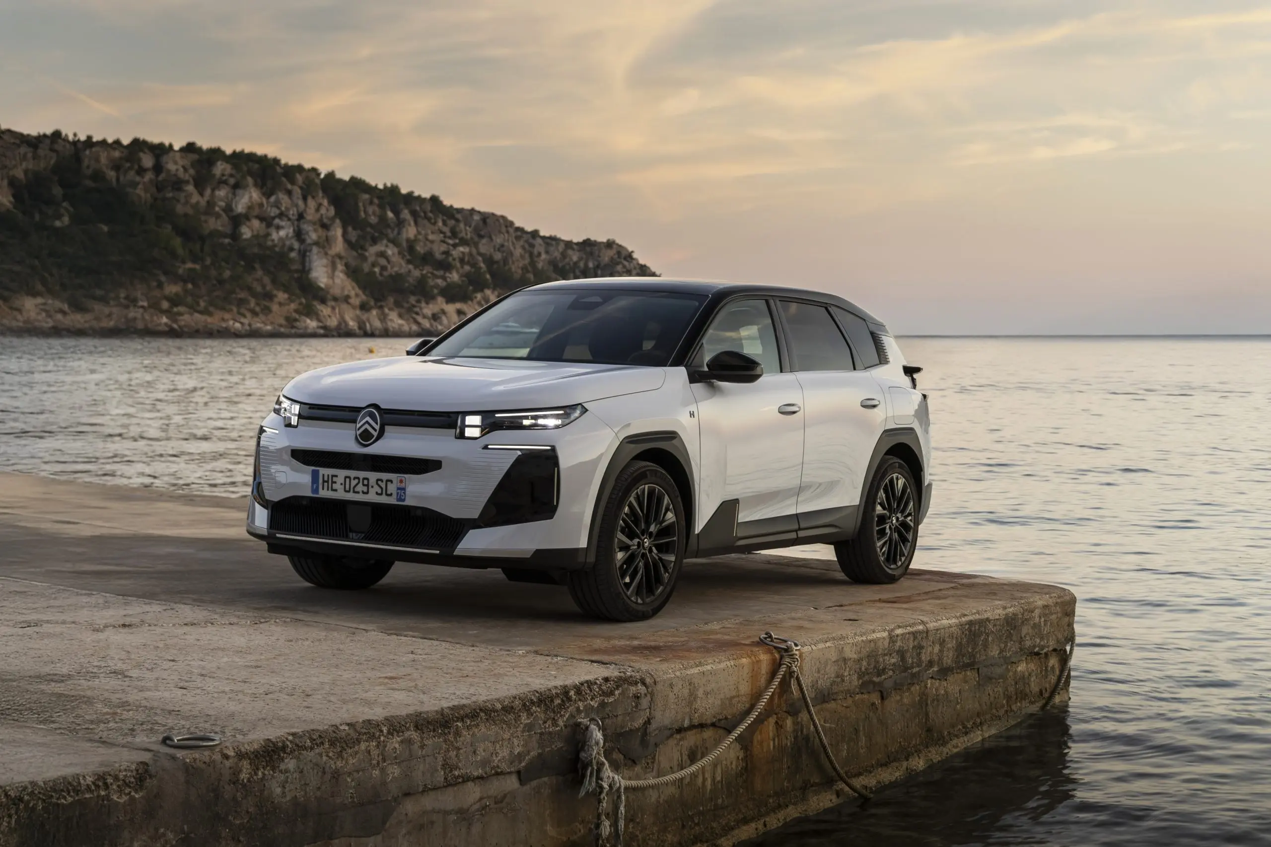 Citroën C5 Aircross Plug-in Hybrid paneb mugavuse sportlikusest ettepoole