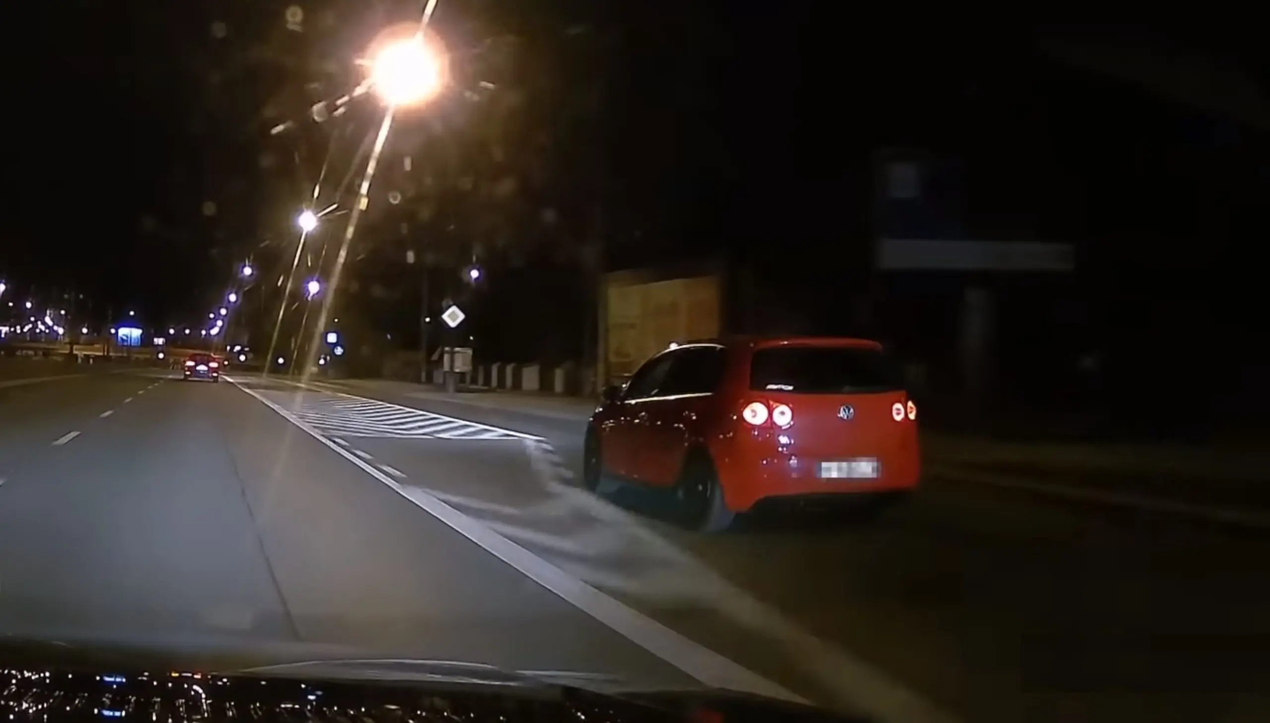 Ootamatult lõppenud sõidurida - väike hüpe, autol mahlad väljas ja remont ootamas