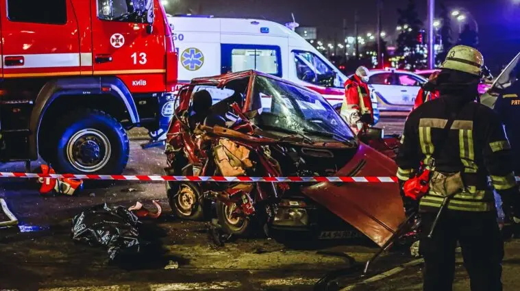 Nii palju jäi järgi vanast Škoda Feliciast pärast kohutavat kokkupõrget kihutava Land Cruiseriga