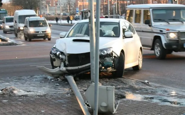 Statistiliselt toimub naistepäeval kõige rohkem liiklusõnnetusi