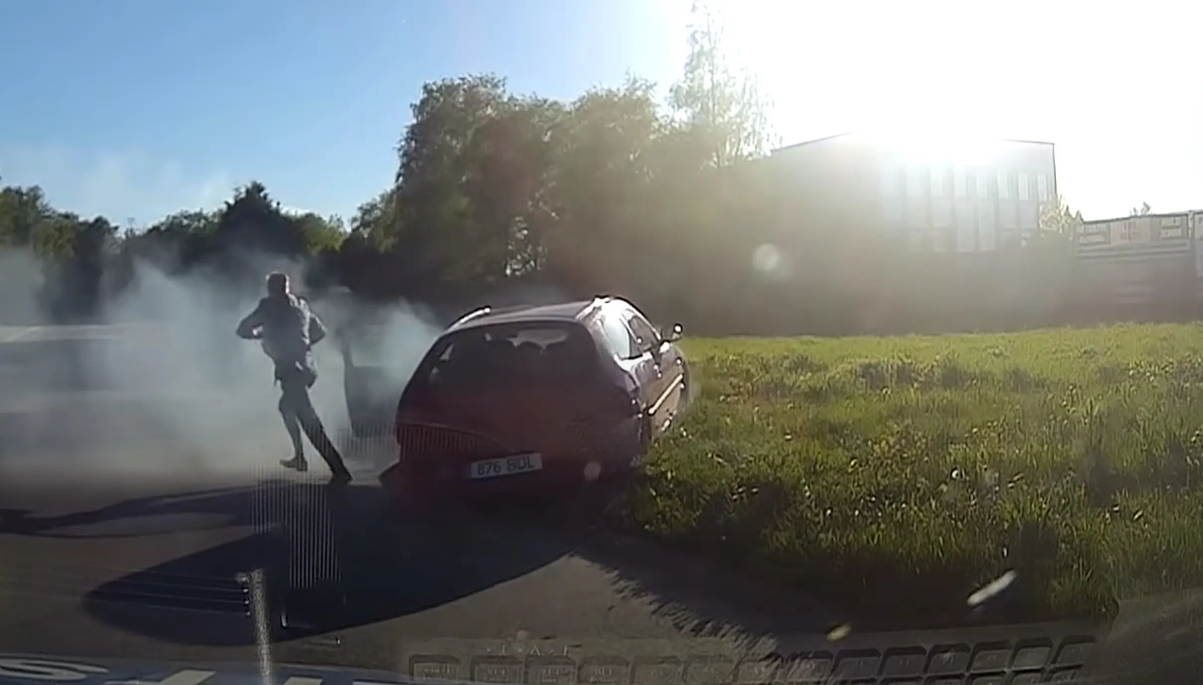 Politsei eest põgenenud autojuht sai 20 päeva aresti ja tema sõiduvahend konfiskeeriti