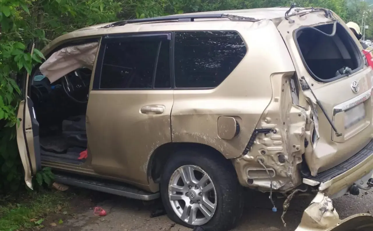Alarmsõitu teinud tuletõrjeautost mööda kihutanud Land Cruiser põhjustas raske avarii