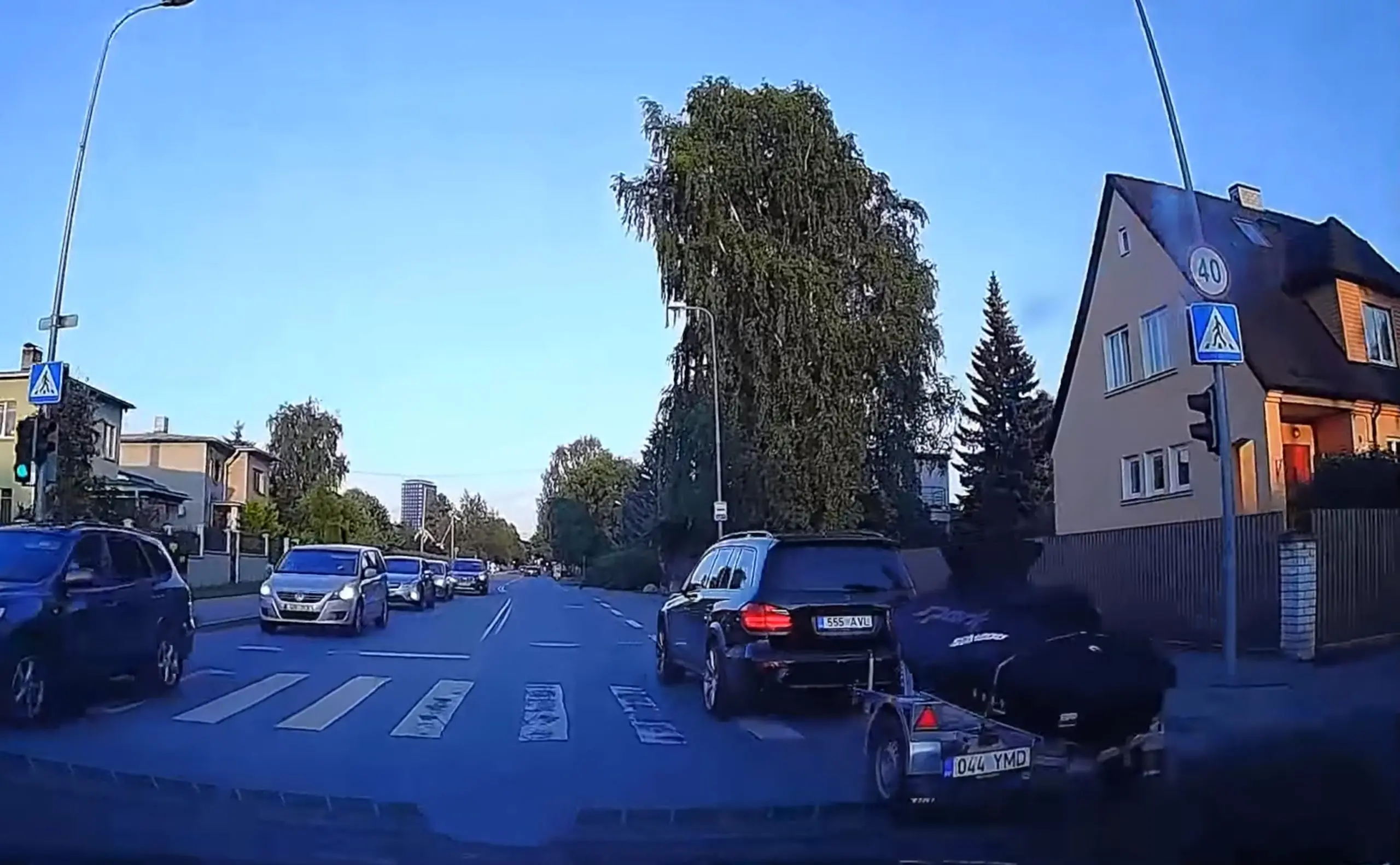 Linnu tee - Nõmme tee ristmik