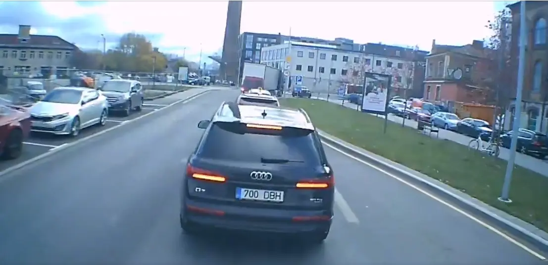 Ostsid kasutatud Audi ja arvasid, et oled maailma kuningas, kuid siis tuleb mingi vana Volvo ja näitab sulle koha kätte