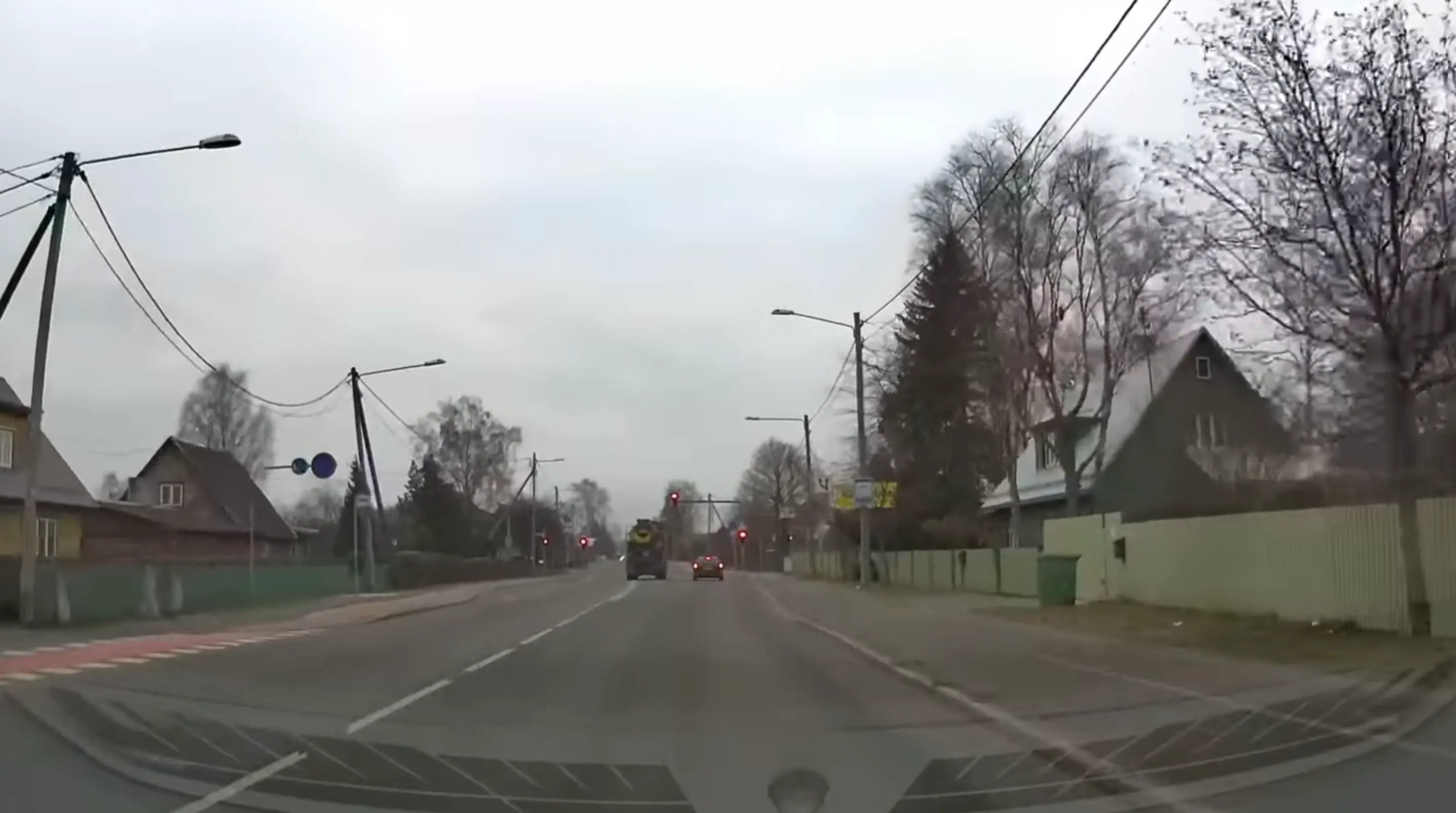 Tea, kas betoon kuivas autosse kinni või mis?