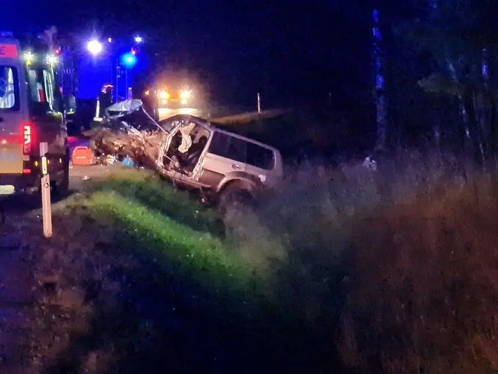 Raskes liiklusõnnetuses hukkusid kaks inimest