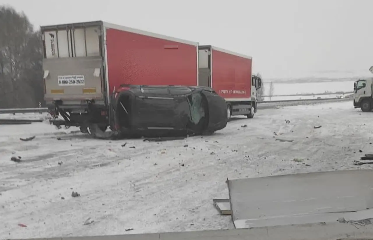 Kihutanud auto tegi ränga avarii