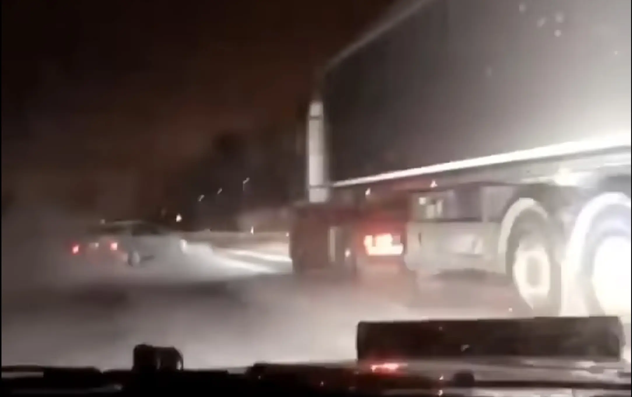 Noored driftisid veoauto nina all ning süüdistasid hiljem selle juhti
