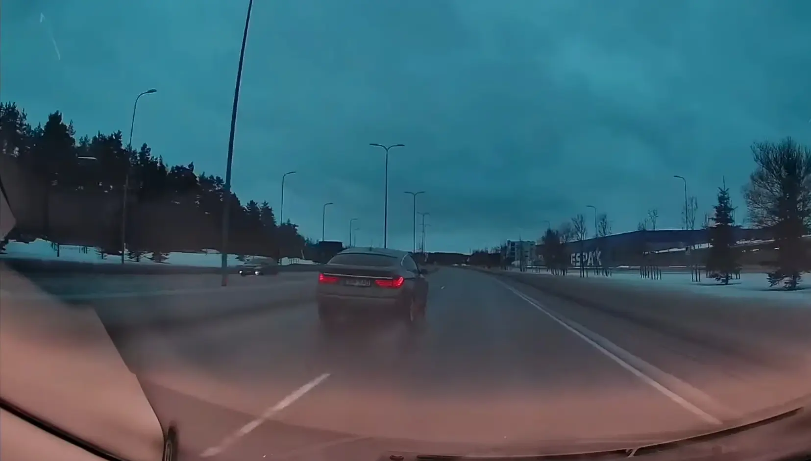 Bemmijuht "õpetas" Dacia juhti