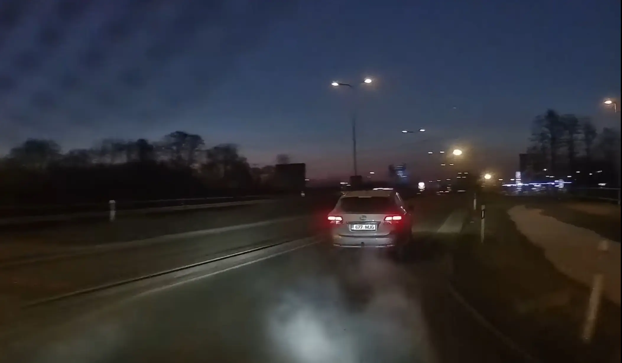 Varahommikune liikluspilt Keilast