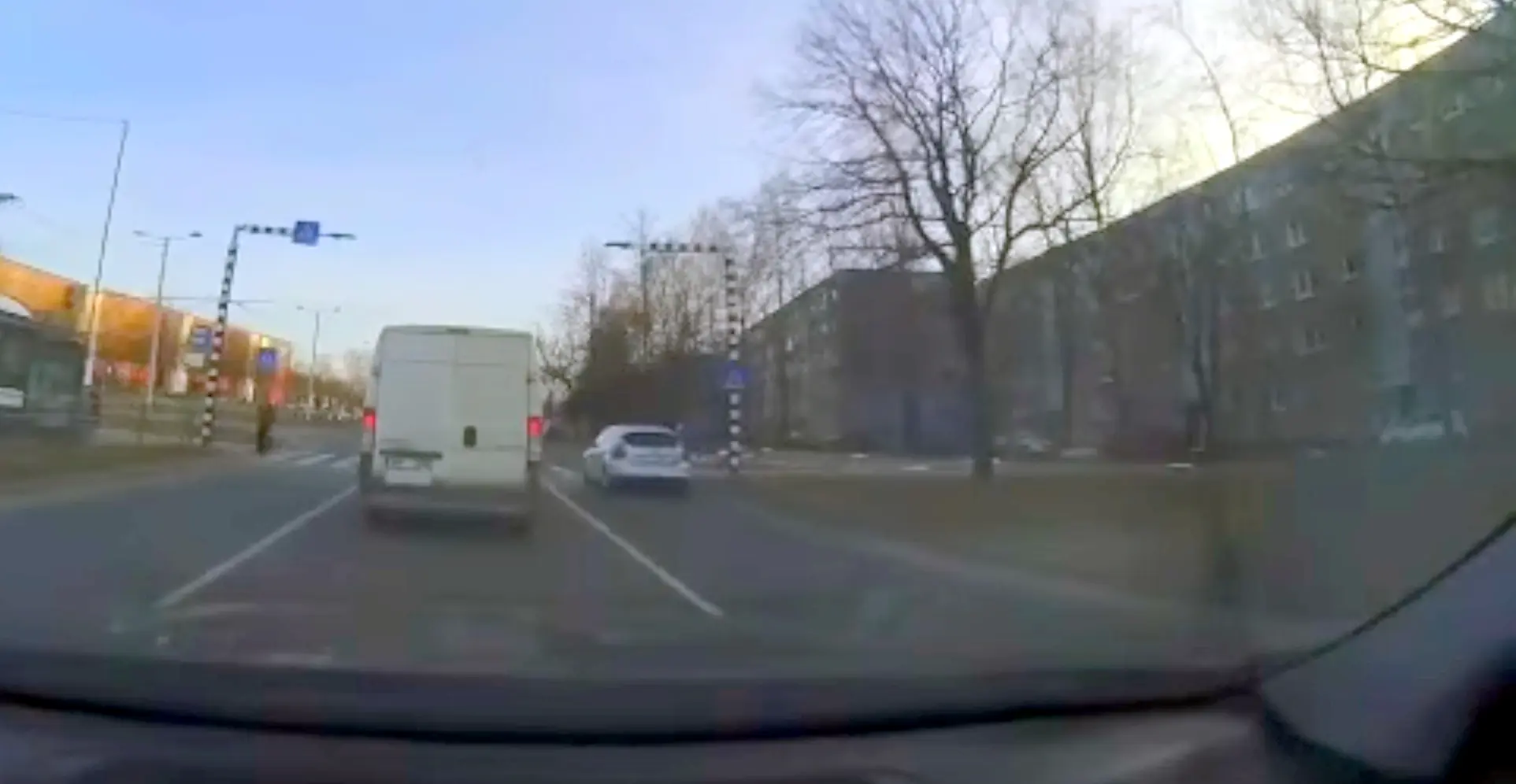 Sõiduautode juhid täiesti pimedad?