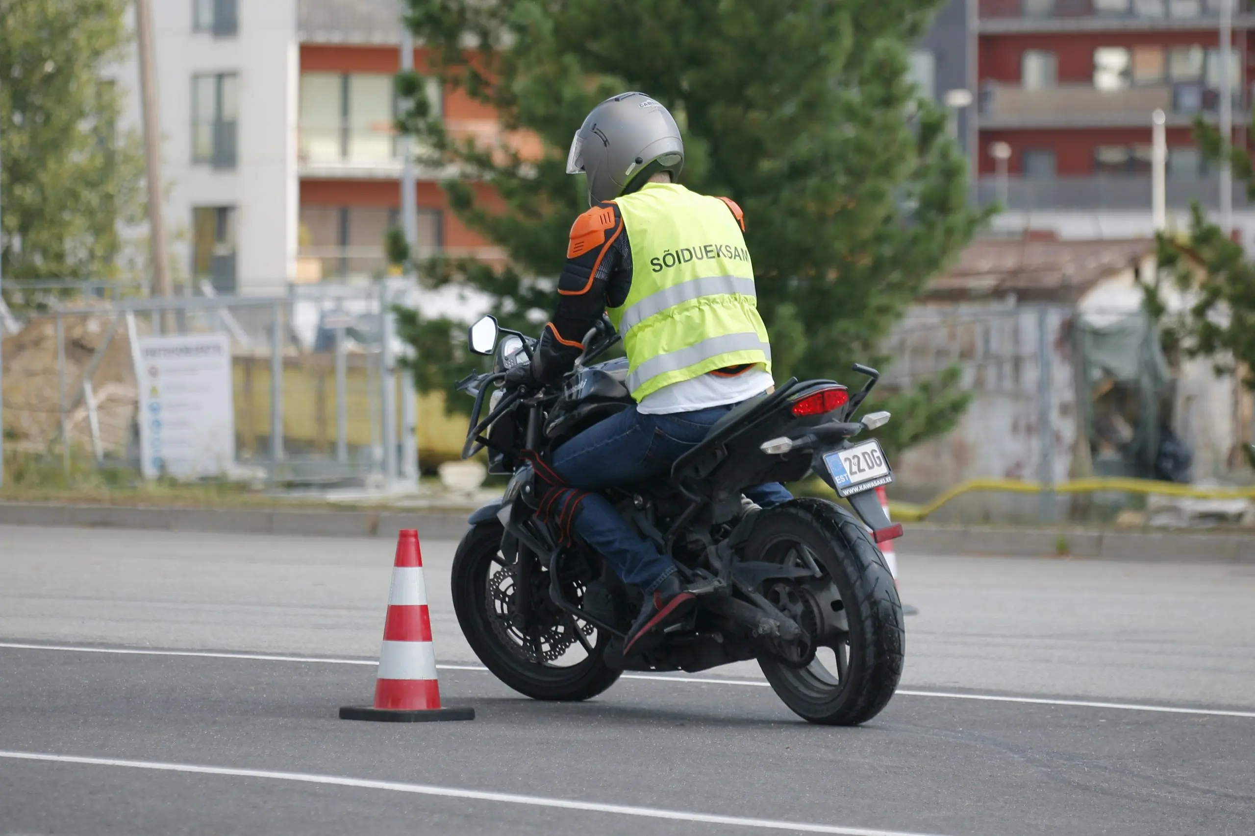 Motohooaeg tõmbas joone alla: vähem eksameid, läbivusprotsent sama