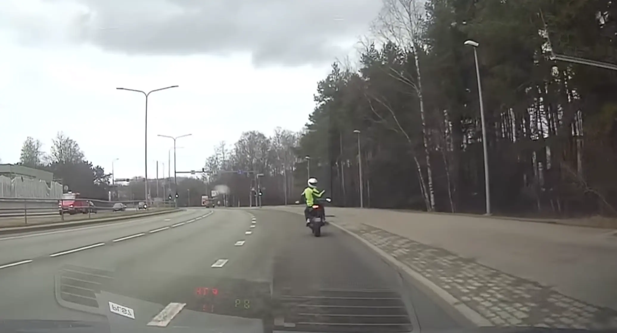 Motohooaeg algas kuidagi konarlikult
