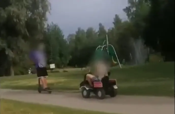 Liikluspolitsei tuletab meelde: kaherattalisega pukseerida ei tohi!