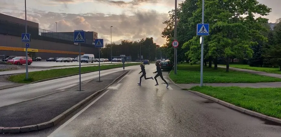 Sügisega kasvab liiklusoht: septembris juhtub linnades pea viiendiku võrra rohkem õnnetusi