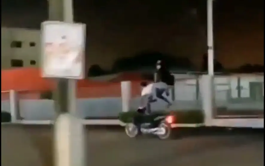Tule sõida minu mopeediga!