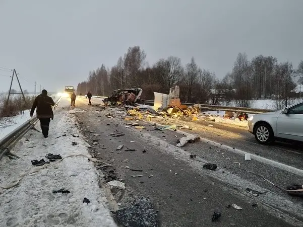 Tallinn-Tartu maanteel on liiklus suure avarii tõttu tugevalt häiritud