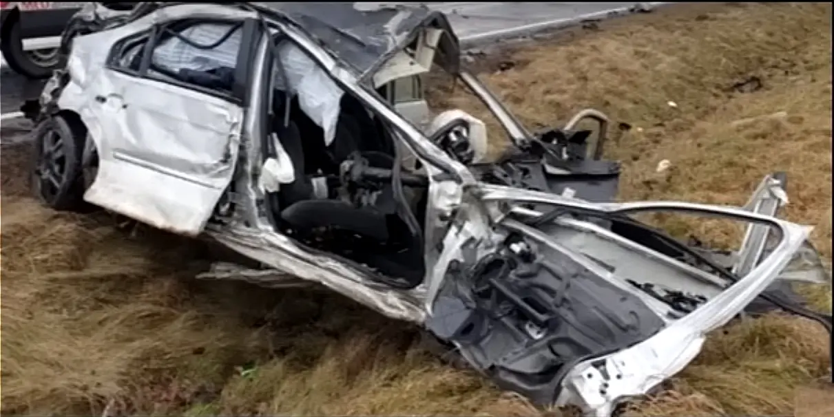 Raske kokkupõrge veoautoga surmas sõiduauto juhi