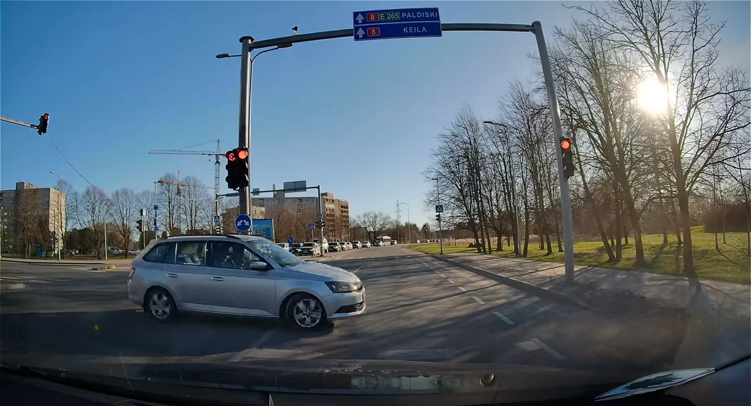 Otse on liiga igav ja üksluine