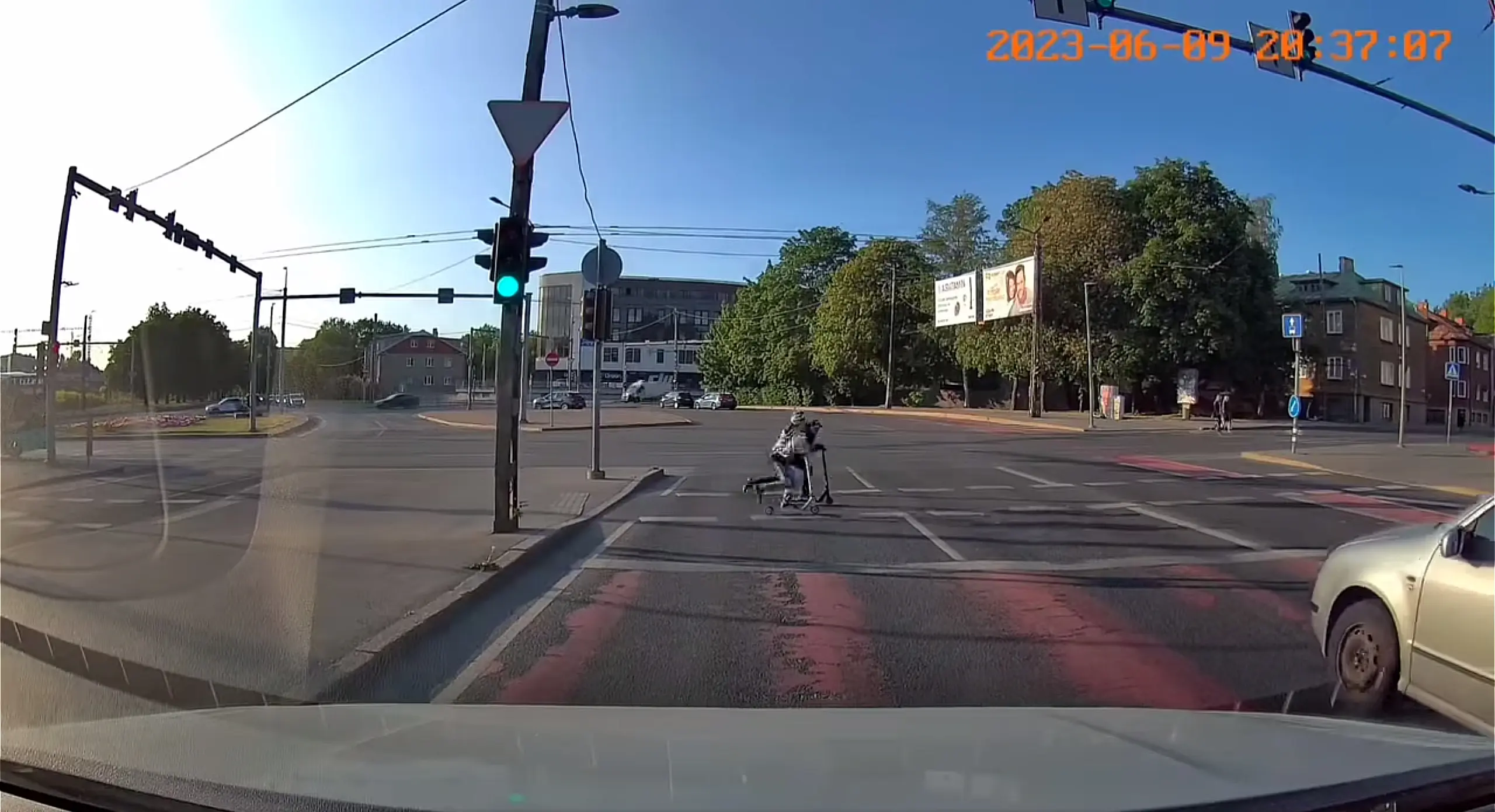 Lapsed vajavad ilmselgelt liiklemise alast briifimist