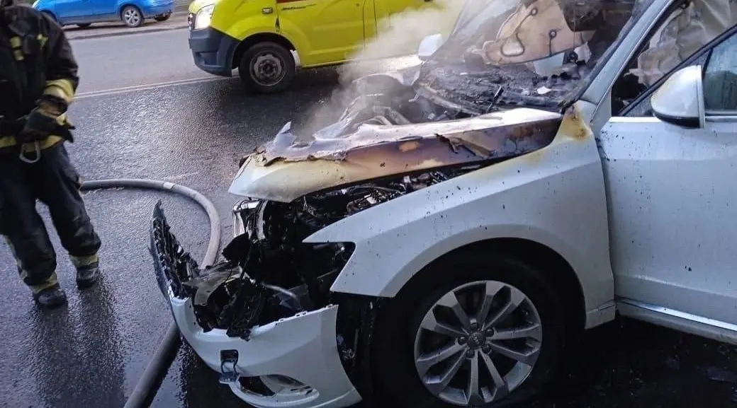 Purjus naga kihutas surnuks teise auto juhi