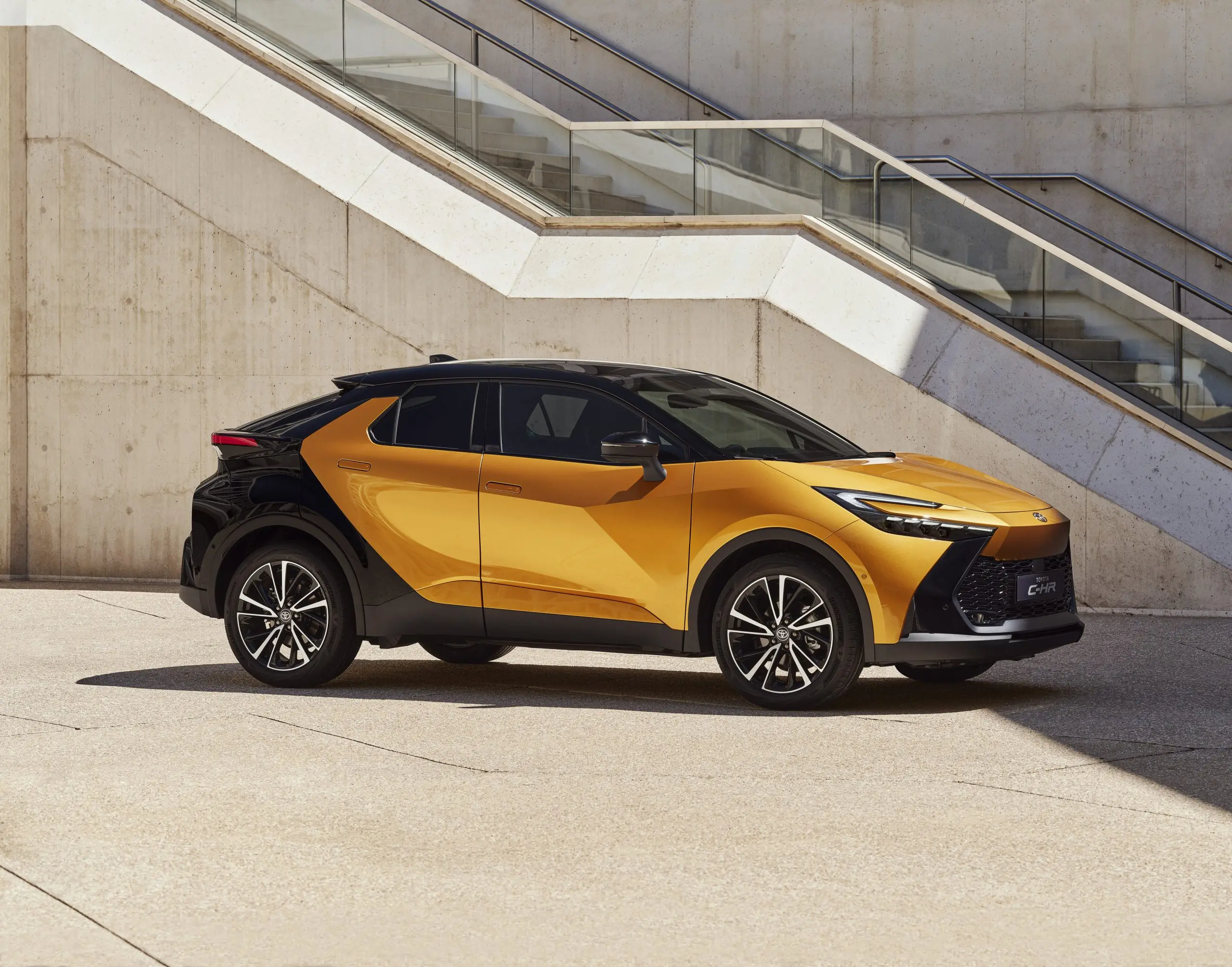 Uut Toyota C-HR-i saab piiratud perioodil reserveerida ka Eestis